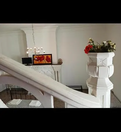 L'antico Ortale B&B 카로비그노