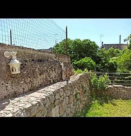 לינה וארוחת בוקר L'antico Ortale 3*