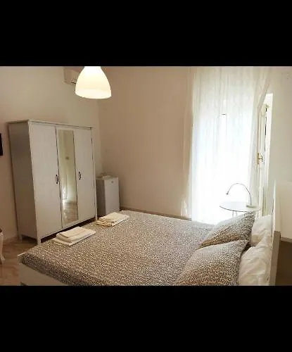 L'antico Ortale לינה וארוחת בוקר קרוביניו