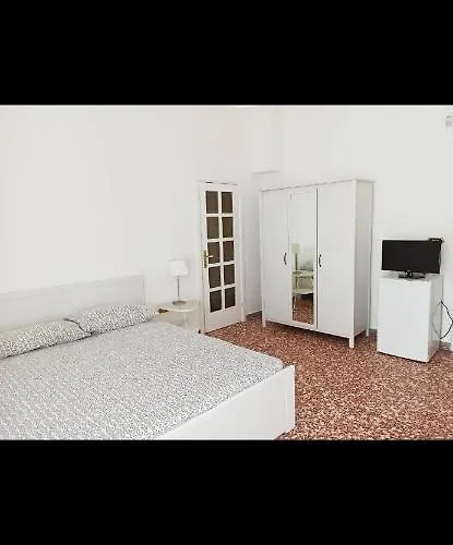 לינה וארוחת בוקר L'antico Ortale 4*